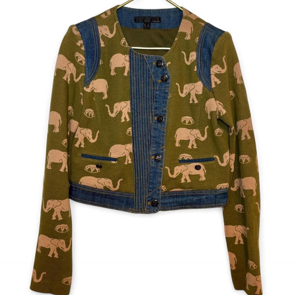 Olive & Denim Elephant Print Cropped Blazer